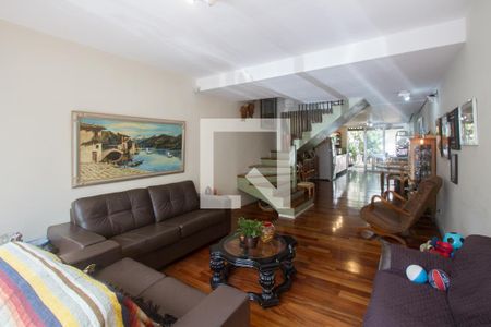 Sala de casa para alugar com 3 quartos, 180m² em Chácara Monte Alegre, São Paulo