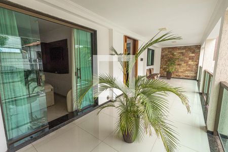 Varanda de casa para alugar com 7 quartos, 570m² em São Luiz, Belo Horizonte