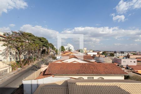 Vista  de apartamento à venda com 3 quartos, 94m² em Indians, Belo Horizonte