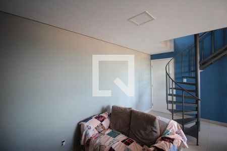 Sala de apartamento à venda com 2 quartos, 90m² em Jaqueline, Belo Horizonte