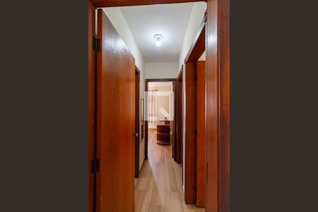 Corredor de apartamento à venda com 3 quartos, 182m² em Castelo, Belo Horizonte