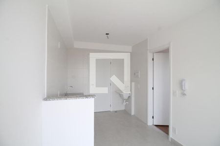 Sala/Cozinha de apartamento à venda com 1 quarto, 29m² em Vila Ré, São Paulo