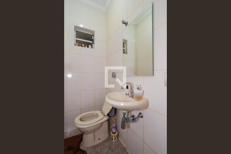 Lavabo de casa para alugar com 3 quartos, 125m² em Real Parque, São Paulo