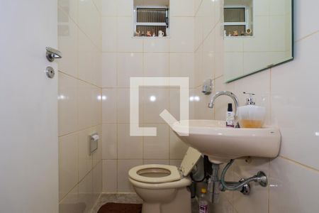 Lavabo de casa para alugar com 3 quartos, 125m² em Real Parque, São Paulo