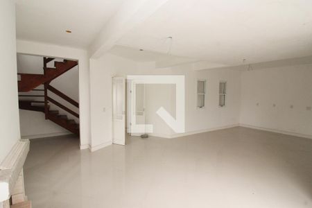 Sala de casa de condomínio à venda com 3 quartos, 250m² em Ipanema, Porto Alegre