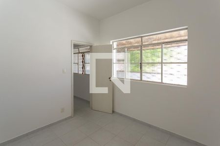 Quarto 1 de casa à venda com 3 quartos, 154m² em Floresta, Belo Horizonte