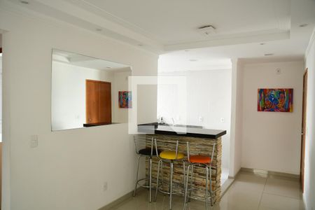 Sala de apartamento para alugar com 2 quartos, 48m² em Parque Rincão, Cotia