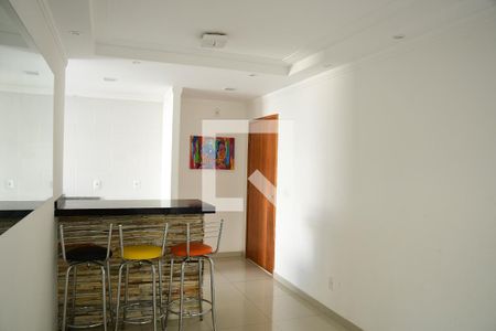 Sala de apartamento para alugar com 2 quartos, 48m² em Parque Rincão, Cotia