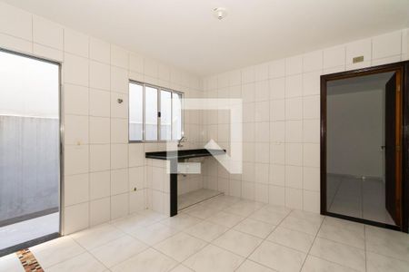 Casa para alugar com 40m², 1 quarto e 1 vagaSala/Cozinha