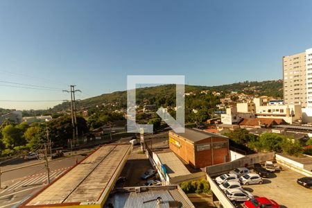 Vista da Suíte de apartamento à venda com 3 quartos, 76m² em Partenon, Porto Alegre
