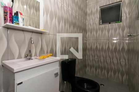 Banheiro de casa à venda com 2 quartos, 450m² em Jardim Adriana, Guarulhos