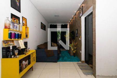 Sala de casa à venda com 2 quartos, 450m² em Jardim Adriana, Guarulhos