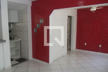 Sala de apartamento para alugar com 2 quartos, 62m² em Inhauma, Rio de Janeiro