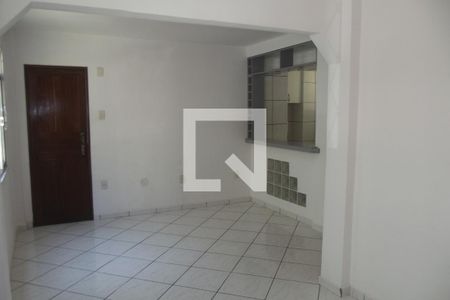 Sala de apartamento para alugar com 2 quartos, 62m² em Inhauma, Rio de Janeiro