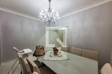 Sala de Jantar de casa à venda com 3 quartos, 200m² em Cambuci, São Paulo