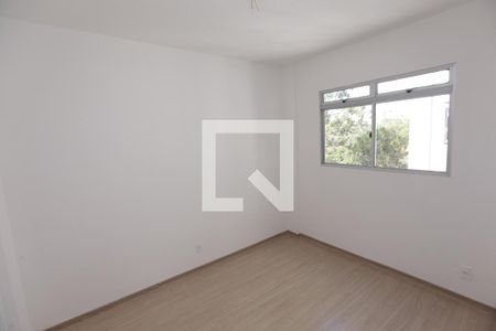 Quarto 1 de apartamento para alugar com 2 quartos, 47m² em Chácaras Califórnia, Contagem