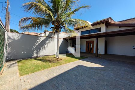 Quintal - Garagem de casa à venda com 2 quartos, 250m² em Parque Jambeiro, Campinas