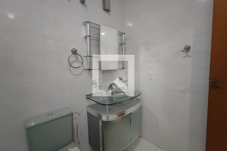Banheiro da Suíte de casa à venda com 2 quartos, 250m² em Parque Jambeiro, Campinas