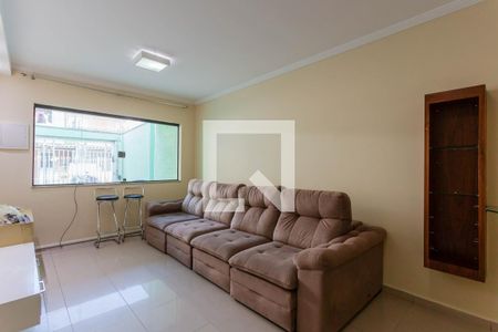Sala de casa à venda com 4 quartos, 130m² em Vila Brasilina, São Paulo