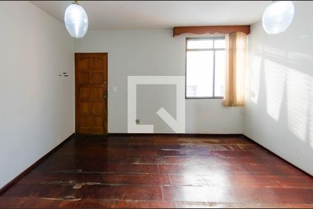 Sala de apartamento para alugar com 3 quartos, 65m² em Nova Suíssa, Belo Horizonte