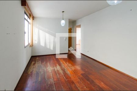 Sala de apartamento para alugar com 3 quartos, 65m² em Nova Suíssa, Belo Horizonte