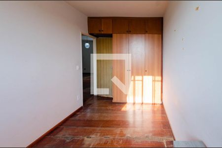 Quarto 1 de apartamento para alugar com 3 quartos, 65m² em Nova Suíssa, Belo Horizonte