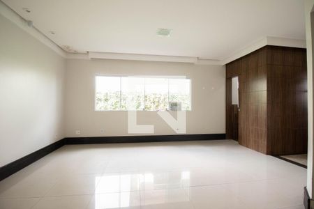 Sala de casa para alugar com 3 quartos, 250m² em Park Way, Brasília