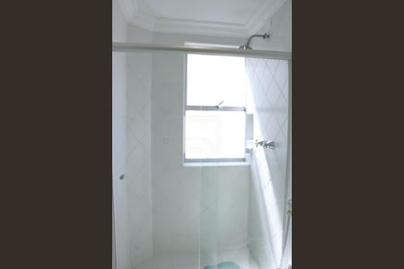 Apartamento para alugar com 202m², 3 quartos e 1 vaga Apartamento para alugar com 202m², 3 quartos e 1 vagaBanheiro 2