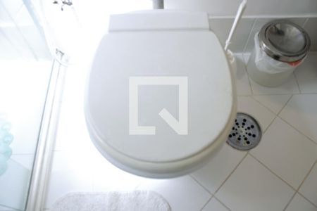 Apartamento para alugar com 202m², 3 quartos e 1 vaga Apartamento para alugar com 202m², 3 quartos e 1 vagaBanheiro 1