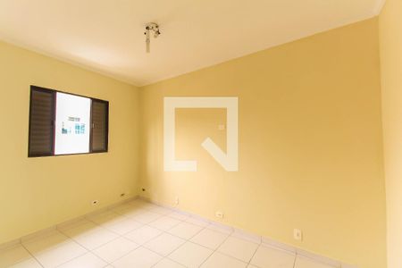 Quarto 1 de casa para alugar com 3 quartos, 100m² em Água Rasa, São Paulo