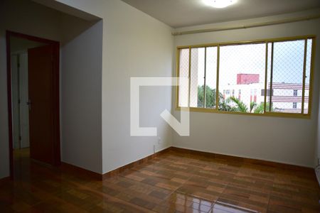 Sala de apartamento para alugar com 3 quartos, 85m² em Santa Efigênia, Belo Horizonte