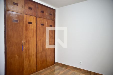 Quarto 1 de apartamento para alugar com 3 quartos, 85m² em Santa Efigênia, Belo Horizonte