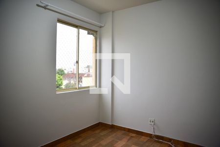 Quarto 1 de apartamento para alugar com 3 quartos, 85m² em Santa Efigênia, Belo Horizonte