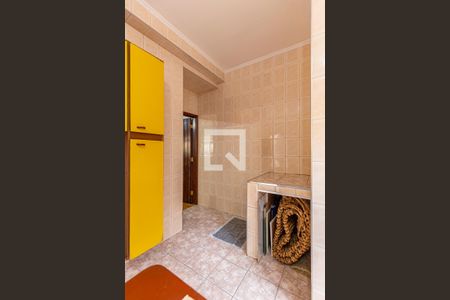 Casa à venda com 186m², 2 quartos e 2 vagas Casa à venda com 186m², 2 quartos e 2 vagasÁrea de Serviço