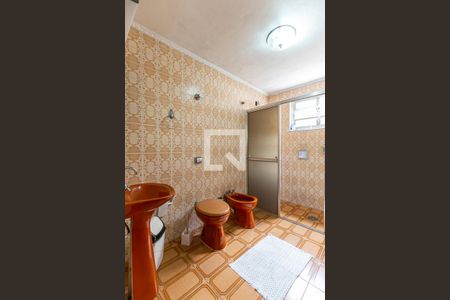 Casa à venda com 186m², 2 quartos e 2 vagas Casa à venda com 186m², 2 quartos e 2 vagasBanheiro 1