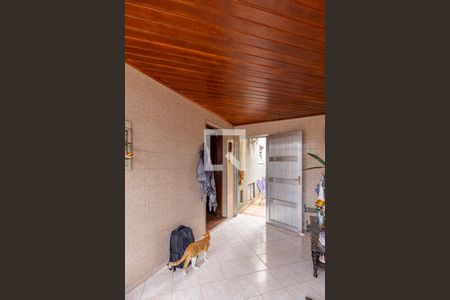 Casa à venda com 186m², 2 quartos e 2 vagas Casa à venda com 186m², 2 quartos e 2 vagasHall de Entrada