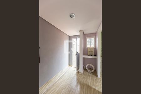 Casa à venda com 186m², 2 quartos e 2 vagas Casa à venda com 186m², 2 quartos e 2 vagasEdícula