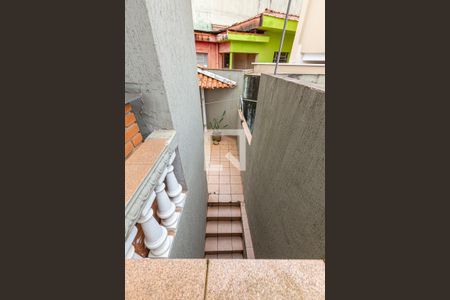 Casa à venda com 186m², 2 quartos e 2 vagas Casa à venda com 186m², 2 quartos e 2 vagasVista da Varanda