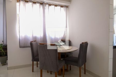 Sala de apartamento à venda com 3 quartos, 68m² em Salgado Filho, Belo Horizonte