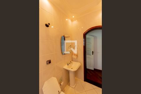 Lavabo de casa à venda com 3 quartos, 270m² em Santa Maria, Santo André