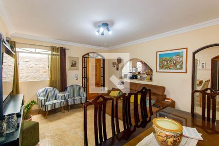 Sala de casa para alugar com 2 quartos, 137m² em Vila Ema, São Paulo