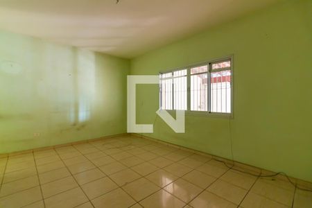 Sala de casa à venda com 5 quartos, 200m² em Vila Osasco, Osasco