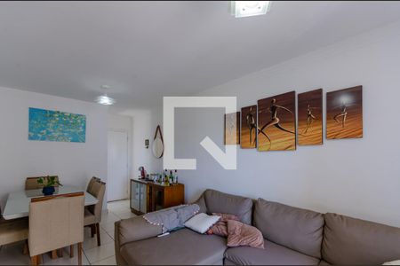 Sala de apartamento à venda com 3 quartos, 70m² em Jardim Guanabara, Belo Horizonte