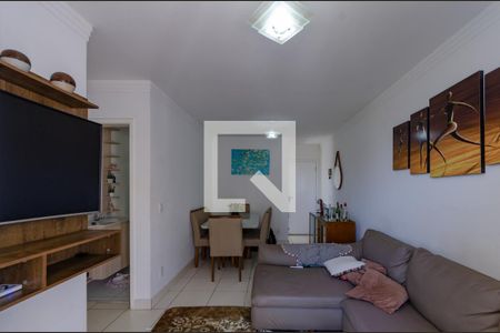 Sala de apartamento à venda com 3 quartos, 70m² em Jardim Guanabara, Belo Horizonte