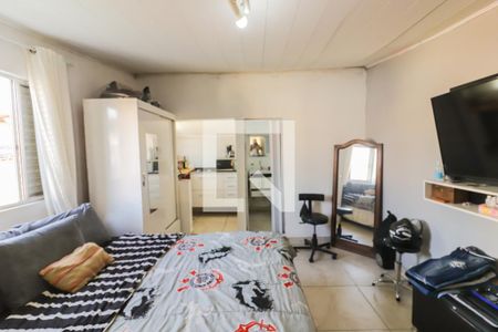 Casa à venda com 4 quartos, 200m² em Vila Dinorah, São Paulo