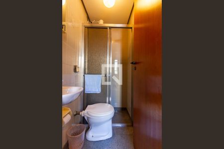 Apartamento à venda com 312m², 4 quartos e 3 vagas Apartamento à venda com 312m², 4 quartos e 3 vagasBanheiro de serviço