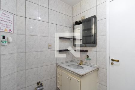 Banheiro de apartamento à venda com 2 quartos, 61m² em Guapira, São Paulo