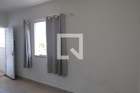 Sala de apartamento para alugar com 2 quartos, 66m² em Chácaras Tubalina E Quartel, Uberlândia