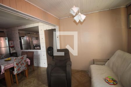 Sala de casa à venda com 4 quartos, 200m² em Guajuviras, Canoas