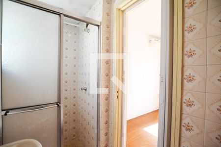 Banheiro de kitnet/studio para alugar com 1 quarto, 30m² em Cidade Baixa, Porto Alegre